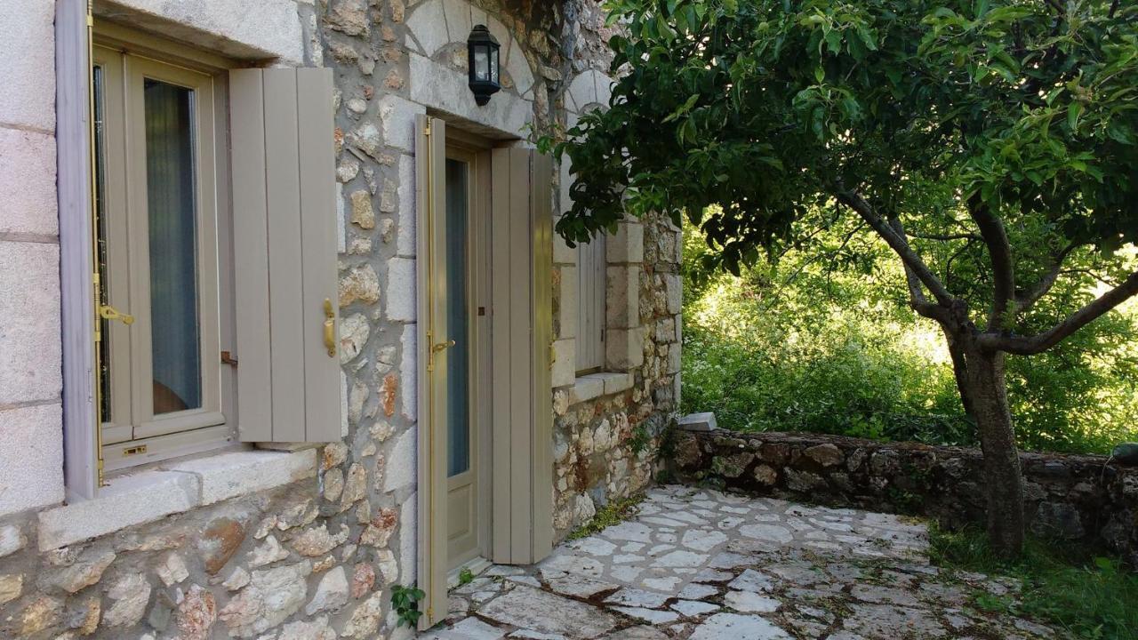 The Stonehouse Stemnitsa Exterior foto