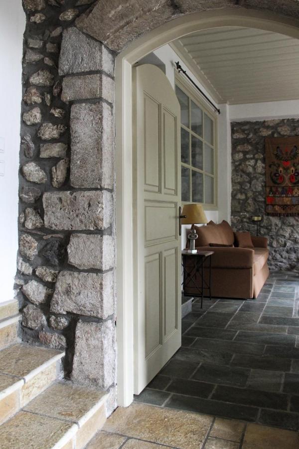 The Stonehouse Stemnitsa Exterior foto